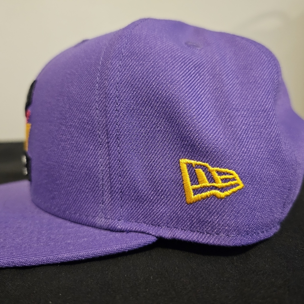 New York Knicks New Era Snapback - Picture 2 of 4